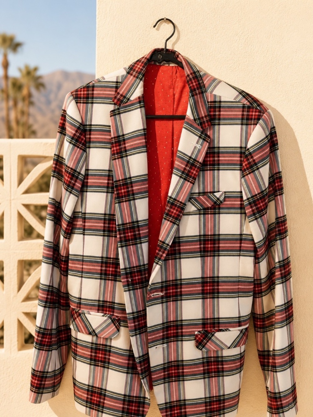 Mr Turk Trina Turk Kennedy Blazer 42L Red White Black Plaid